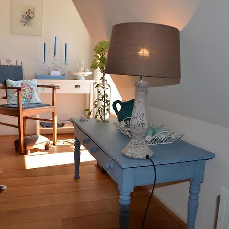 Bed and Breakfast Bloemenhoeve Birdaard Exterior foto